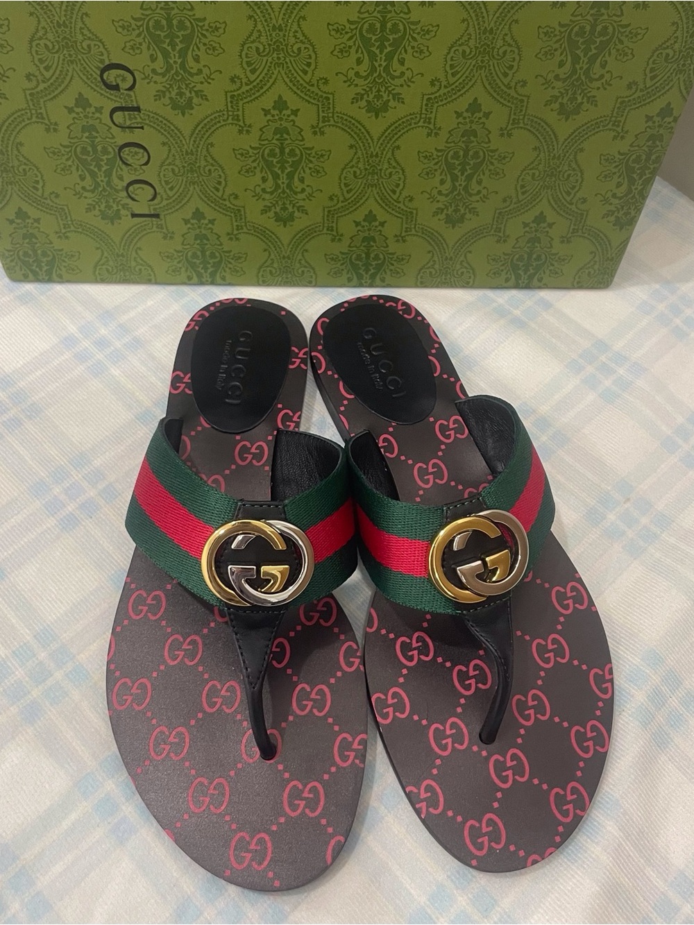 Gucci Black Red Green GG Logo Thong Sandals
